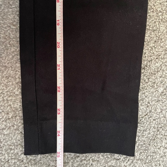 RW&Co Cropped City Legging Pant - Picture 3 of 3